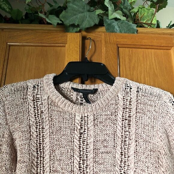 BCBGMAXAZRIA Romantic Crochet Open-Knit Crew Neck Pullover Sweater Pink - XS - Picture 2 of 12